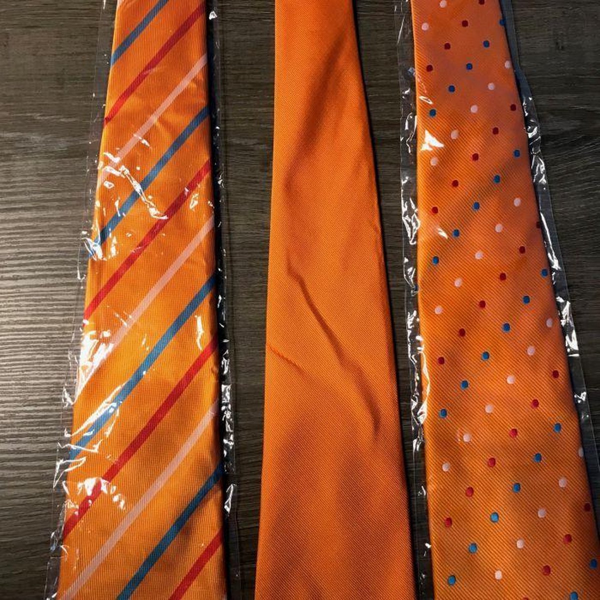 Stropdas oranje - koningsdag - wk voetbal - oranje accessoires - oranje