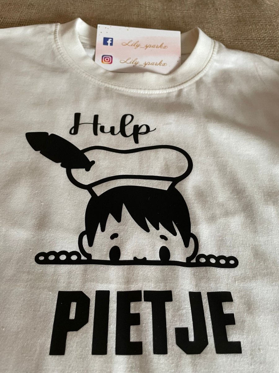 Hulp piet t-shirt- Hulppiet - Sint en piet- Shirt Wit, opdruk Zwart - Maat 4 yr
